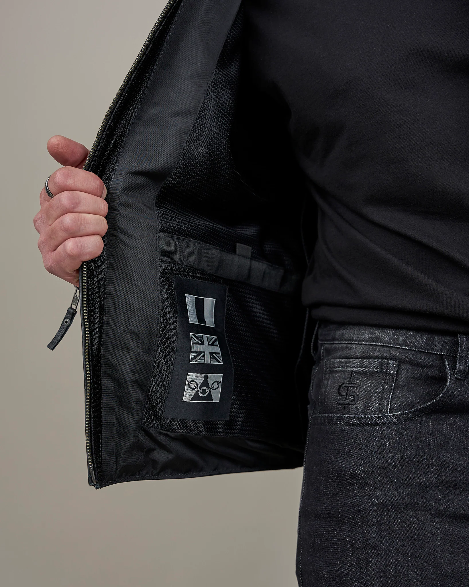 Hanzo Black & Ivory Leather Motorcycle Jacket - Image 5