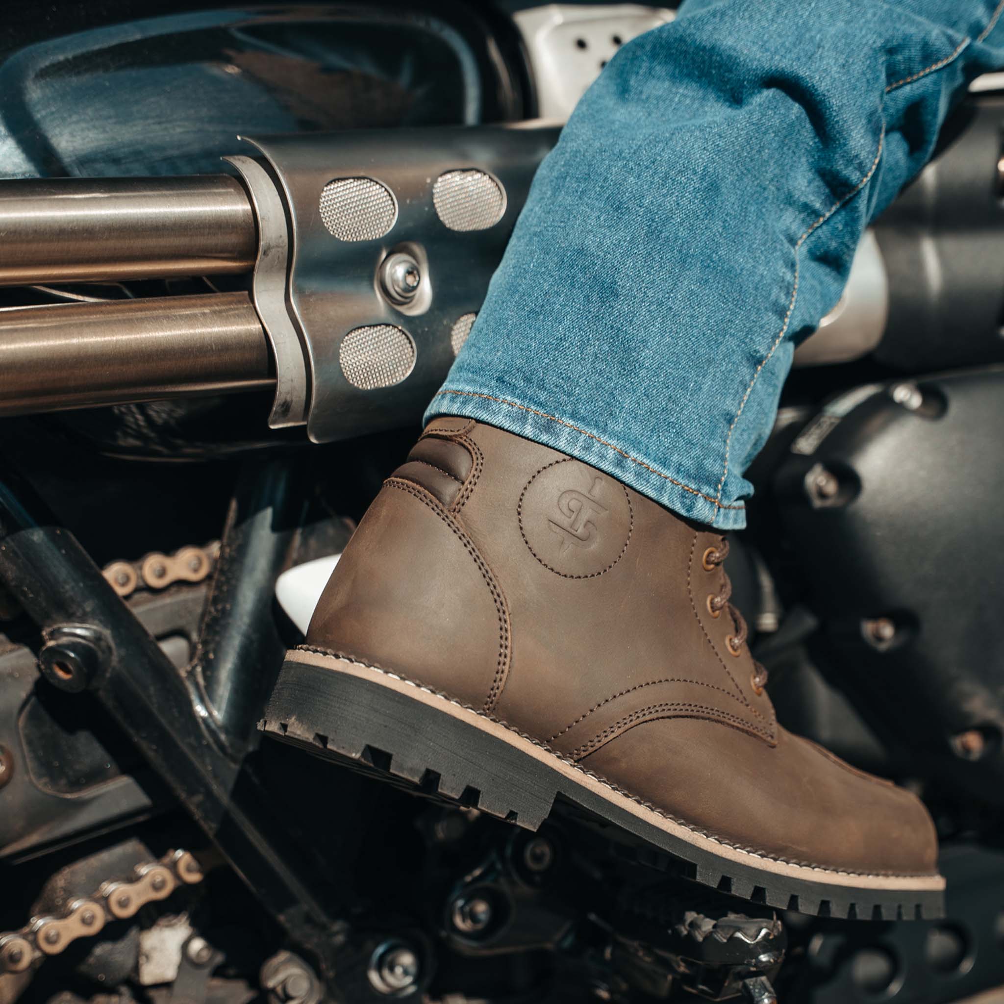 Pilgrim Grande Rev.2 Brown Distressed Motorcycle Boots - Image 7