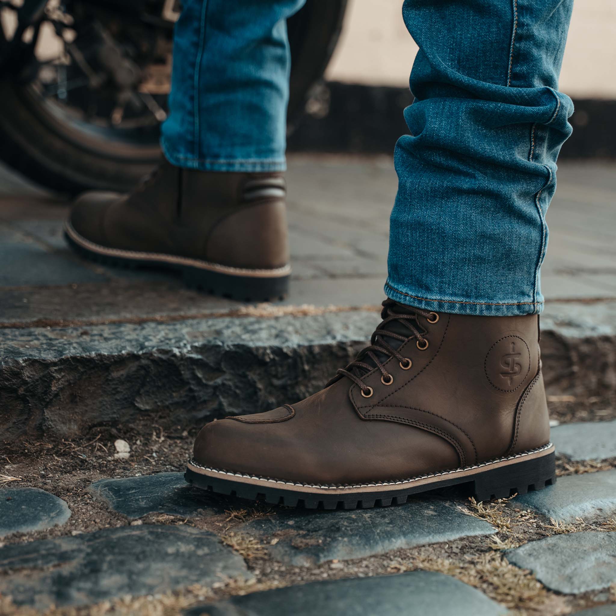 Pilgrim Grande Rev.2 Brown Distressed Motorcycle Boots - Image 9