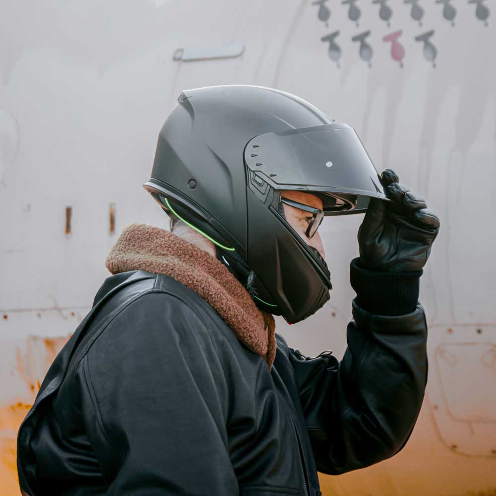 Orion 2 Matt Black Flip Up Motorbike Helmet - Image 5