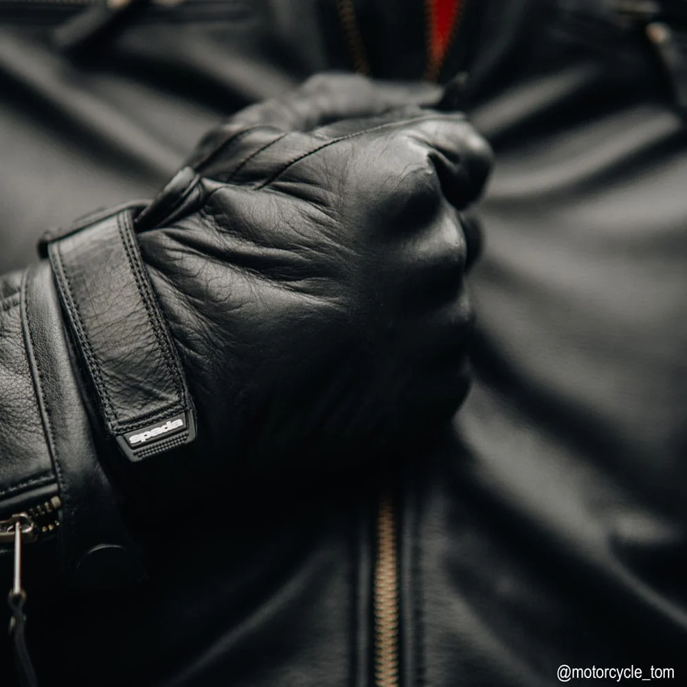 Wyatt Black Leather Motorcycle Gloves - Image 3